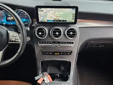 2021 Mercedes-Benz GLC с пробегом 66 199 км