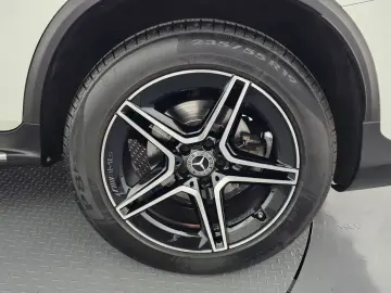 2021 Mercedes-Benz GLC с пробегом 66 199 км