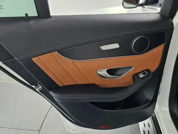 2021 Mercedes-Benz GLC с пробегом 66 199 км