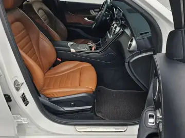2021 Mercedes-Benz GLC с пробегом 66 199 км