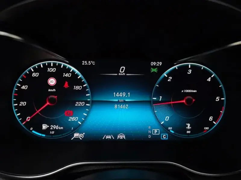 2021 Mercedes-Benz GLC с пробегом 81 462 км