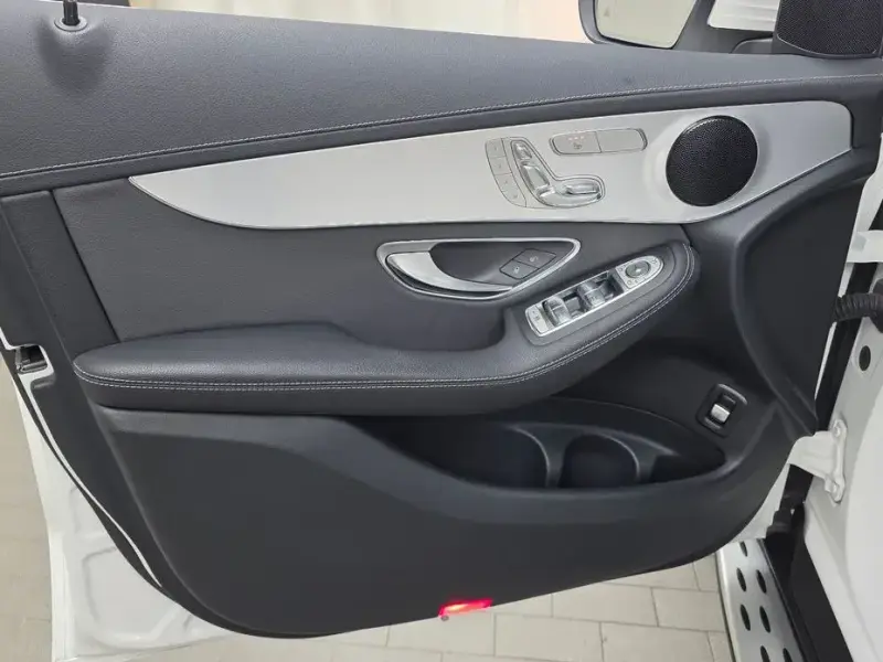 2021 Mercedes-Benz GLC с пробегом 81 462 км