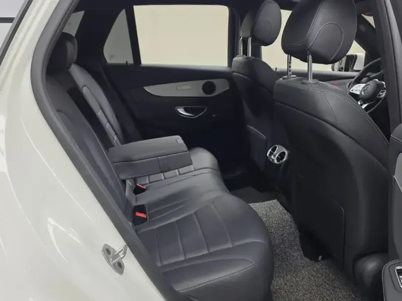 2021 Mercedes-Benz GLC с пробегом 81 462 км
