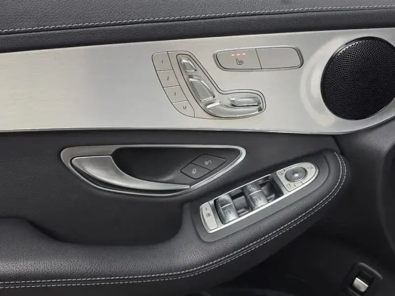 2021 Mercedes-Benz GLC с пробегом 81 462 км