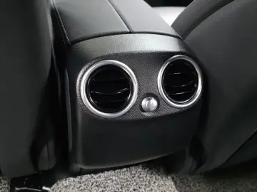 2021 Mercedes-Benz GLC с пробегом 81 462 км
