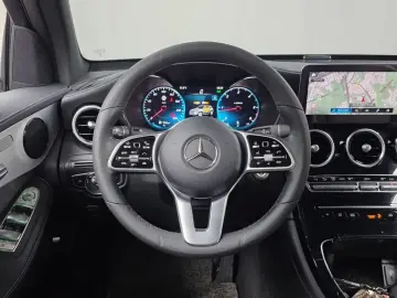 2021 Mercedes-Benz GLC с пробегом 81 462 км