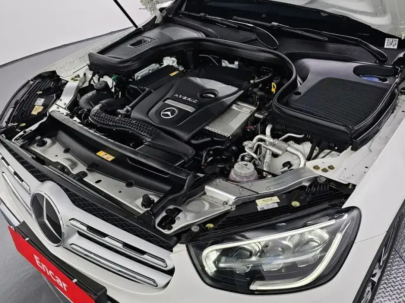 2021 Mercedes-Benz GLC с пробегом 69 674 км