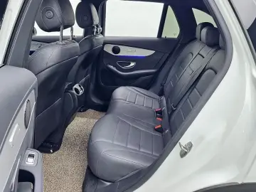 2021 Mercedes-Benz GLC с пробегом 69 674 км