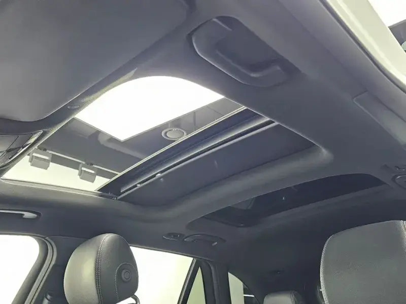 2021 Mercedes-Benz GLC с пробегом 69 674 км