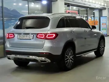 2021 Mercedes-Benz GLC с пробегом 53 420 км