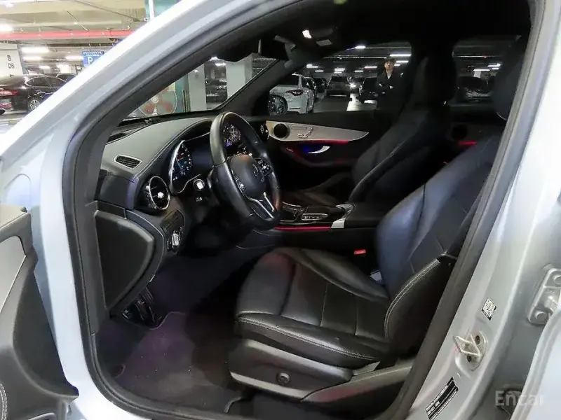 2021 Mercedes-Benz GLC с пробегом 53 420 км