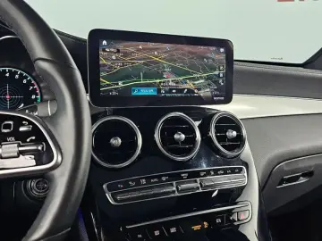 2021 Mercedes-Benz GLC с пробегом 69 674 км