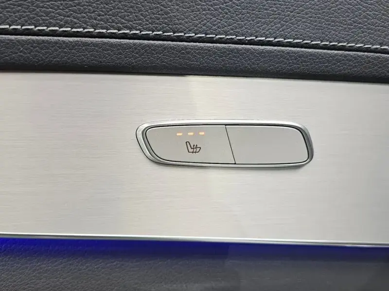 2021 Mercedes-Benz GLC с пробегом 69 674 км