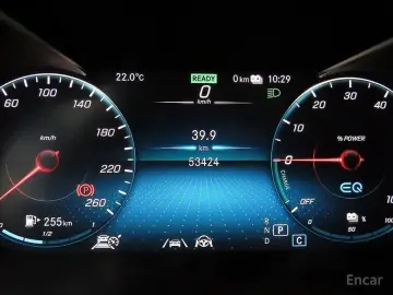2021 Mercedes-Benz GLC с пробегом 53 420 км
