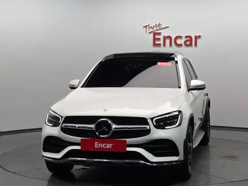 2022 Mercedes-Benz GLC с пробегом 57 638 км