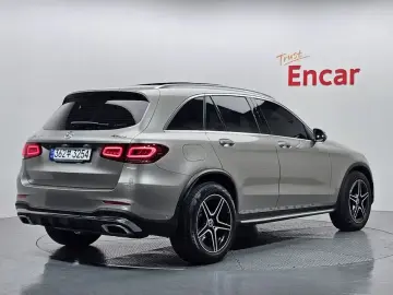 2022 Mercedes-Benz GLC с пробегом 66 827 км