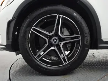 2022 Mercedes-Benz GLC с пробегом 57 638 км