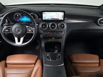 2022 Mercedes-Benz GLC с пробегом 57 638 км