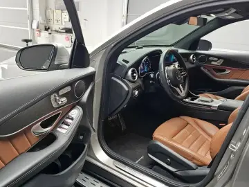 2022 Mercedes-Benz GLC с пробегом 66 827 км