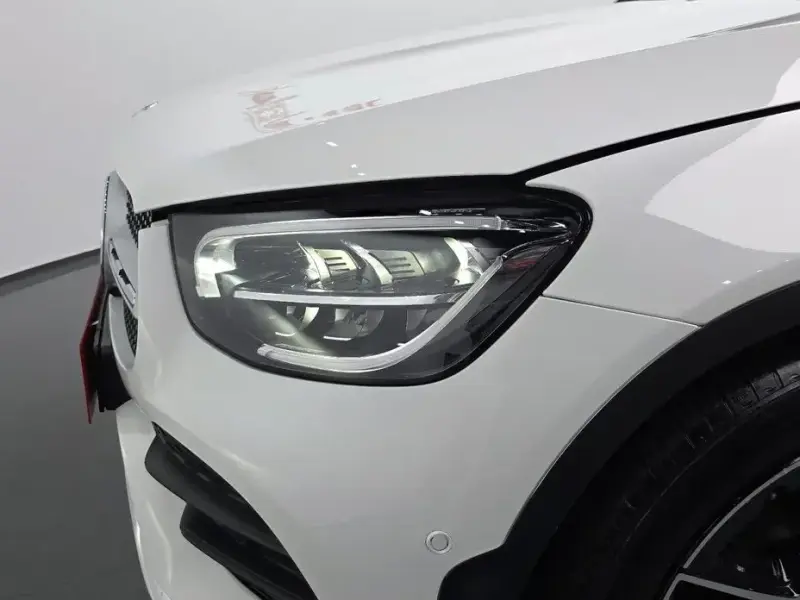 2022 Mercedes-Benz GLC с пробегом 57 638 км