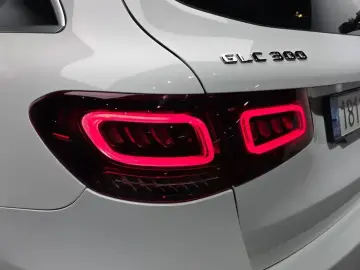 2022 Mercedes-Benz GLC с пробегом 57 638 км