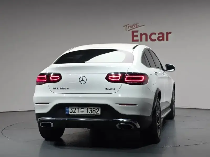 2021 Mercedes-Benz GLC с пробегом 139 542 км