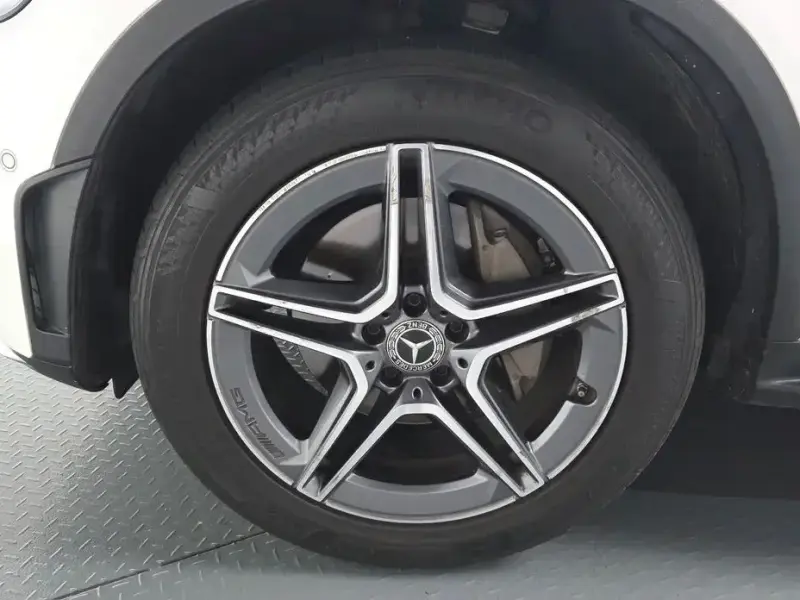 2021 Mercedes-Benz GLC с пробегом 139 542 км