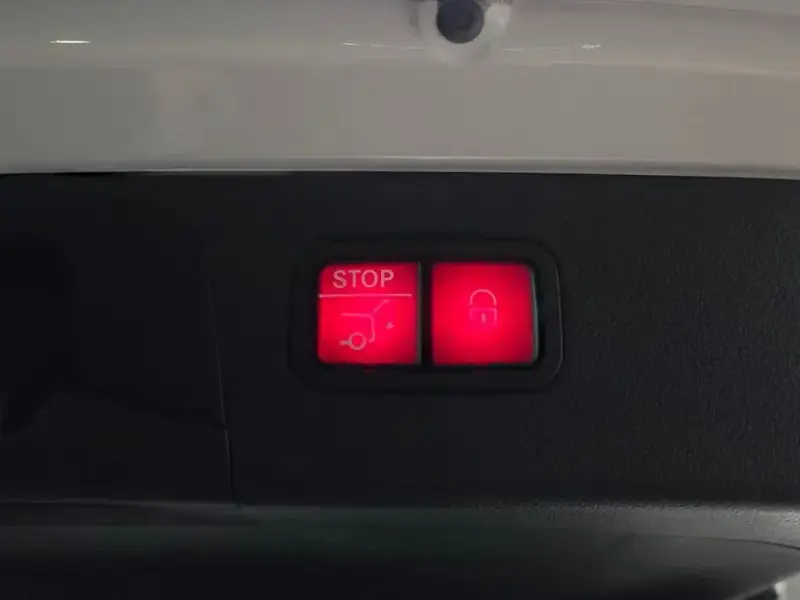 2022 Mercedes-Benz GLC с пробегом 57 638 км