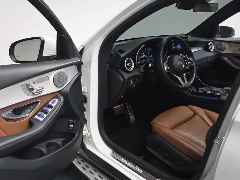 2021 Mercedes-Benz GLC с пробегом 139 542 км
