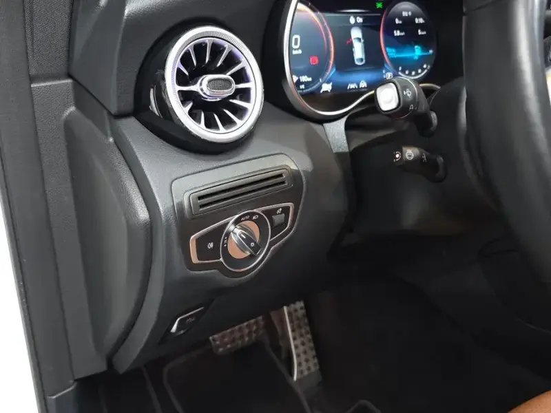 2021 Mercedes-Benz GLC с пробегом 139 542 км