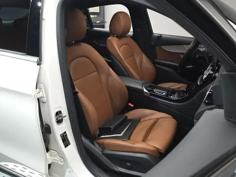 2021 Mercedes-Benz GLC с пробегом 139 542 км