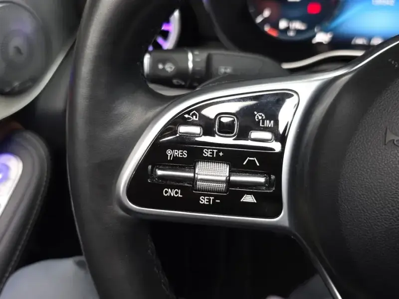 2021 Mercedes-Benz GLC с пробегом 139 542 км