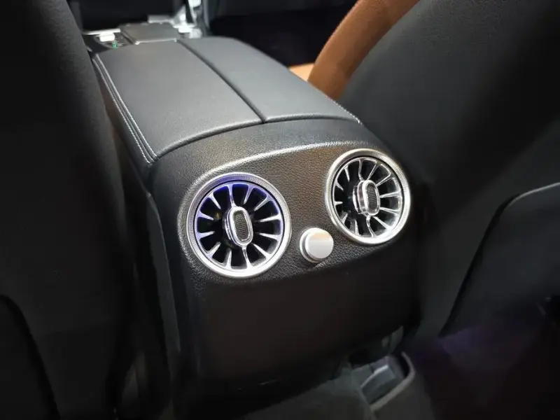 2021 Mercedes-Benz GLC с пробегом 139 542 км