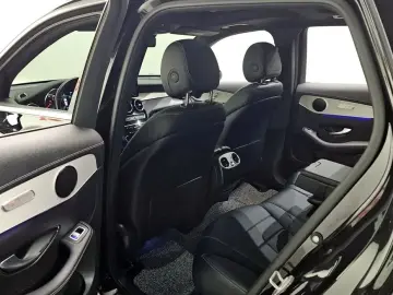 2021 Mercedes-Benz GLC с пробегом 72 808 км