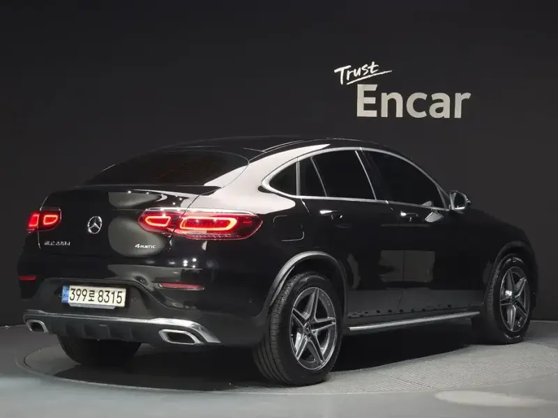 2021 Mercedes-Benz GLC с пробегом 51 262 км