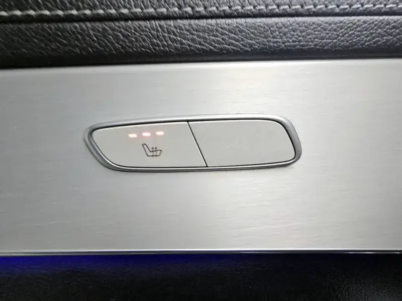 2021 Mercedes-Benz GLC с пробегом 72 808 км