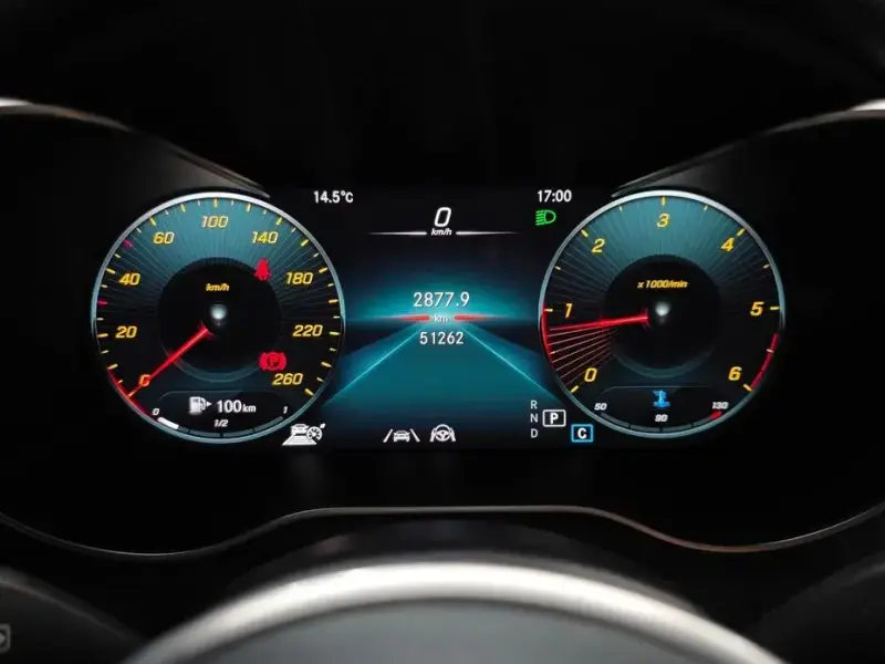 2021 Mercedes-Benz GLC с пробегом 51 262 км