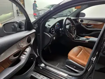 2021 Mercedes-Benz GLC с пробегом 51 262 км