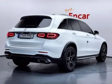 2022 Mercedes-Benz GLC с пробегом 80 949 км