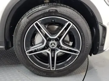 2022 Mercedes-Benz GLC с пробегом 80 949 км