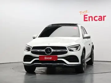 2022 Mercedes-Benz GLC с пробегом 48 032 км