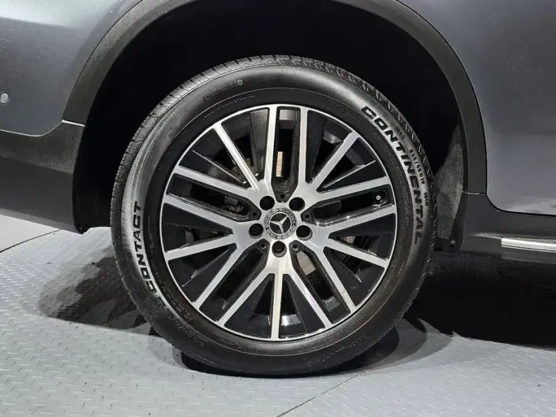 2021 Mercedes-Benz GLC с пробегом 102 559 км