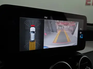 2021 Mercedes-Benz GLC с пробегом 57 982 км