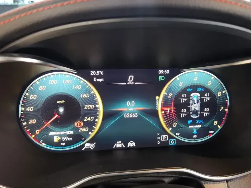 2022 Mercedes-Benz GLC с пробегом 52 700 км