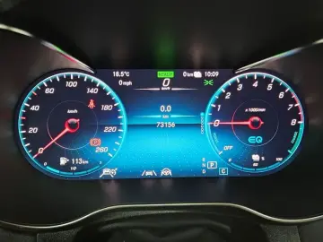 2022 Mercedes-Benz GLC с пробегом 73 147 км