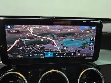 2022 Mercedes-Benz GLC с пробегом 73 147 км