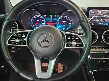 2022 Mercedes-Benz GLC с пробегом 73 147 км