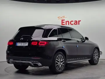 2021 Mercedes-Benz GLC с пробегом 61 670 км