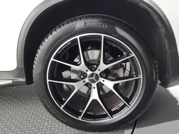 2021 Mercedes-Benz GLC с пробегом 82 821 км