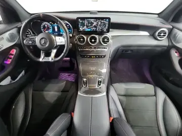 2021 Mercedes-Benz GLC с пробегом 82 821 км